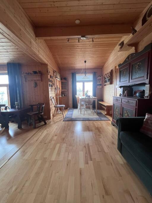 Cozy And Spacious Cabin Svensby Zewnętrze zdjęcie
